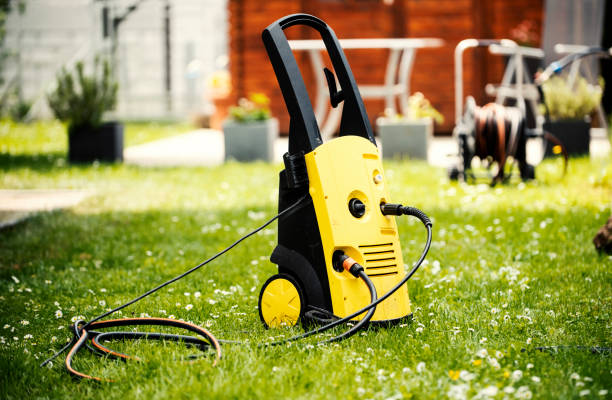 Best Driveway Pressure Washing  in Braselton, GA